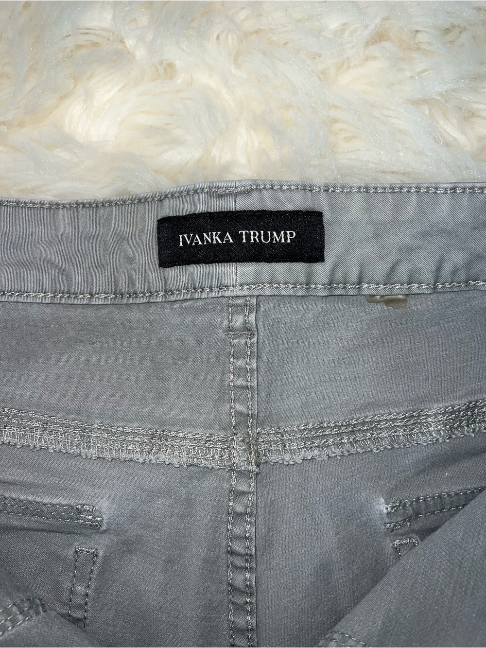 Ivanka Trump Gray Ankle Zip Skinny Pants — Utility Cargo Style - Picture 5 of 13